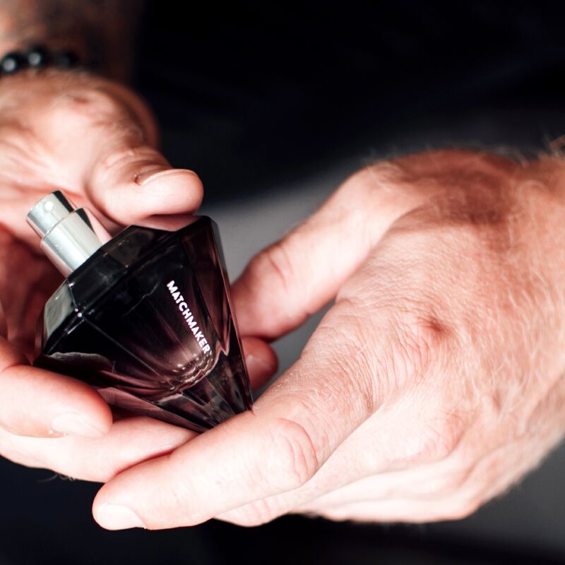 PERFUME DE FEROMONAS EYE OF LOVE - MATCHMAKER BLACK DIAMOND ATRAELA 30 ML